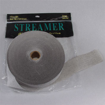 Gray Streamer