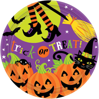 Witch's Crew Dessert Plates (18ct)
