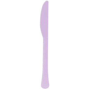 Lavender Heavy Weight Plastic Knives (48ct)