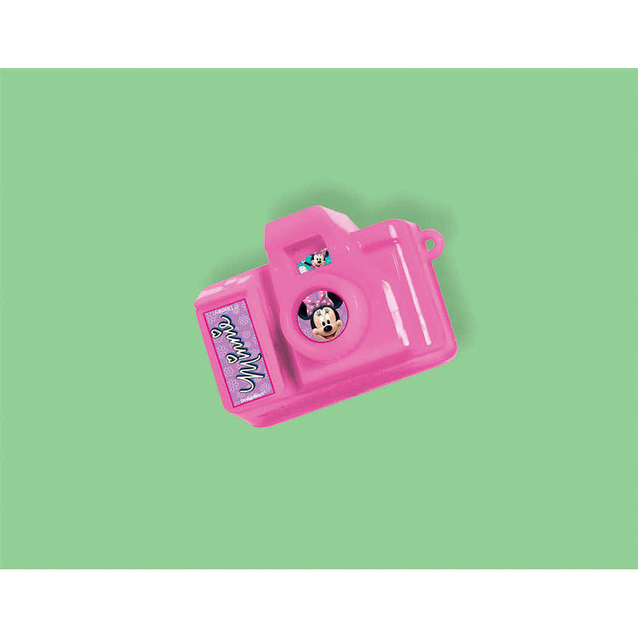 Minnie Clicking Camera