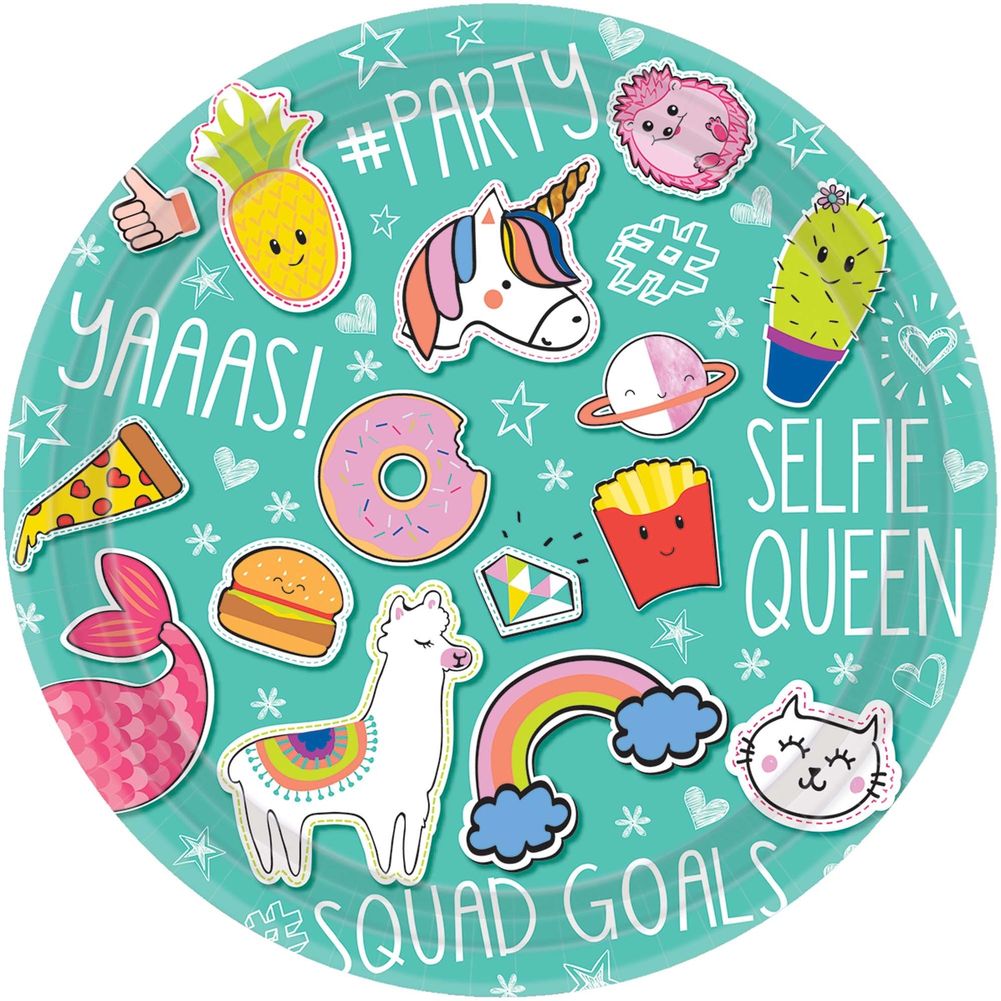 Selfie Celebration Paper Dinner Plates (8 ct)